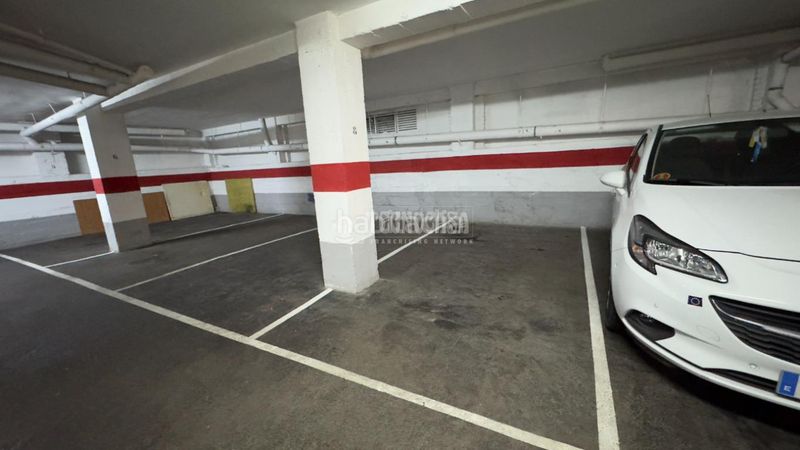 Foto 3b5f6130-cc54-48ca-b240-cdfc2608d8df. Aparcament cotxe a La Almozara Zaragoza