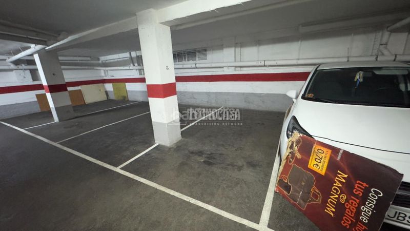 Foto 7a6327f3-908e-4c50-bb05-a9d61c10dfe8. Aparcament cotxe a La Almozara Zaragoza