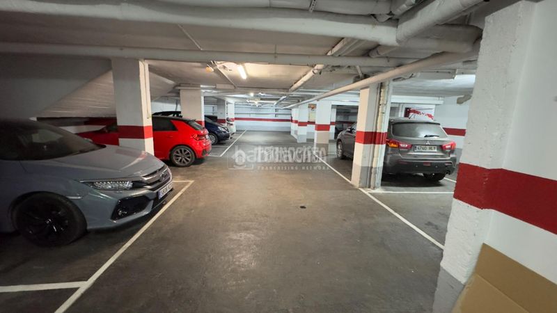 Foto 7b8a1853-8687-4d68-a827-eaf6180cac40. Aparcament cotxe a La Almozara Zaragoza