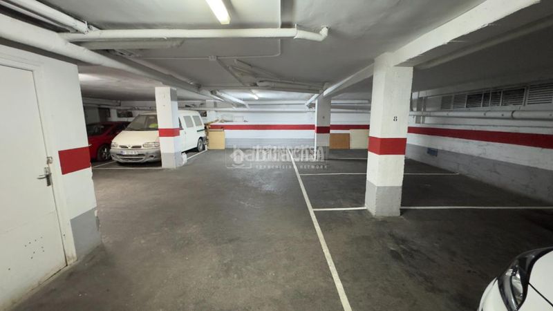 Foto f7a65c63-e2c4-48bb-aad8-5b786636c342. Aparcament cotxe a La Almozara Zaragoza