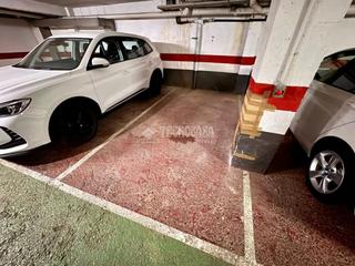 Parking voiture à La Almozara. Boxplaza de garaje en venta en zaragoza