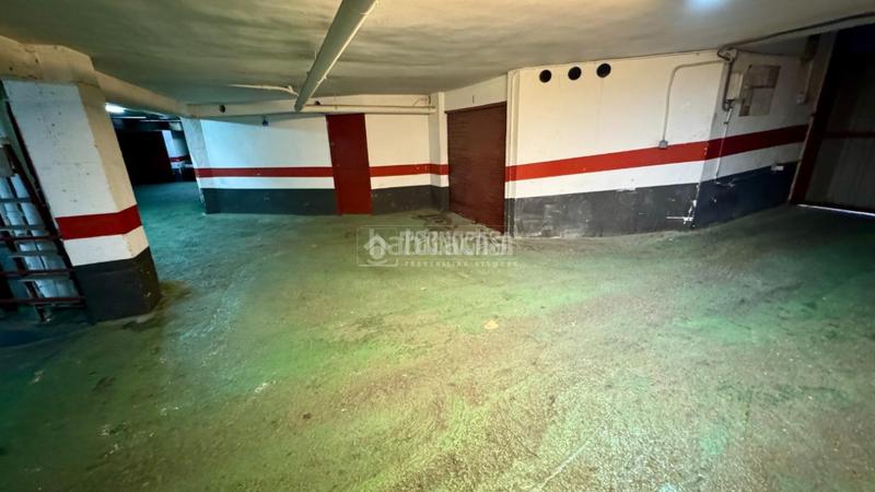 Foto f230aabc-1cd3-4c03-a095-8daef3d8f532. Autoparkplatz in La Almozara Zaragoza