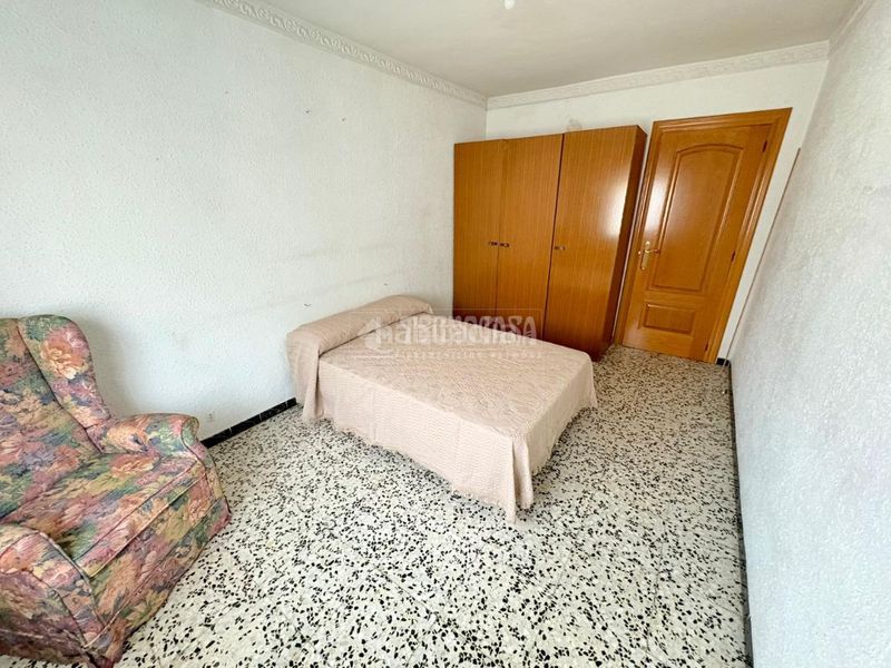 Foto 2f9a363f-1f43-4462-a3e1-e70e6215abff. Piso  en venta en La Almozara Zaragoza