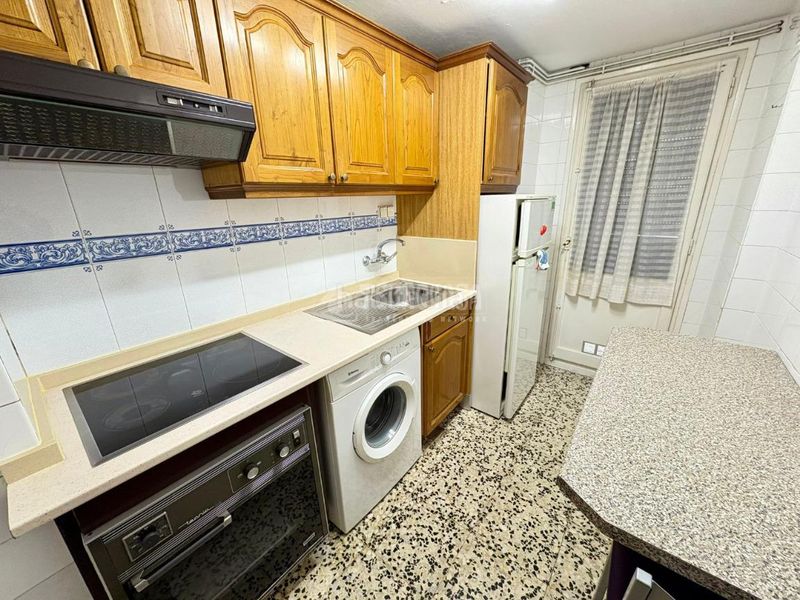 Foto 49dd98d8-9eeb-454b-bfa4-0d4e74bff11a. Piso  en venta en La Almozara Zaragoza