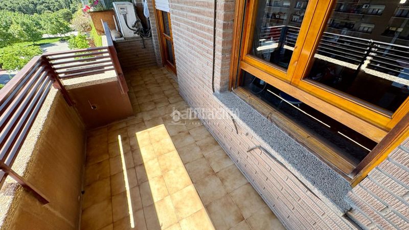 Foto a8670954-5bd9-42a0-b4f5-6f6715d49888. Pis amb calefacció aparcament piscina a La Almozara Zaragoza