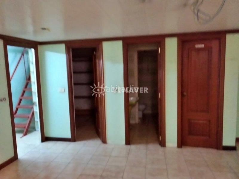 Foto a2d5a2f4-bf49-4d01-accd-d9ae20e3ae7c. Lloguer local comercial a As Travesas - Balaidos Vigo