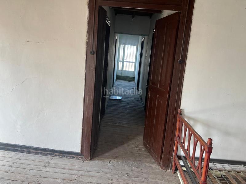 Foto e0732981-08a4-45e4-930c-8429586719e6. Casa a Coles