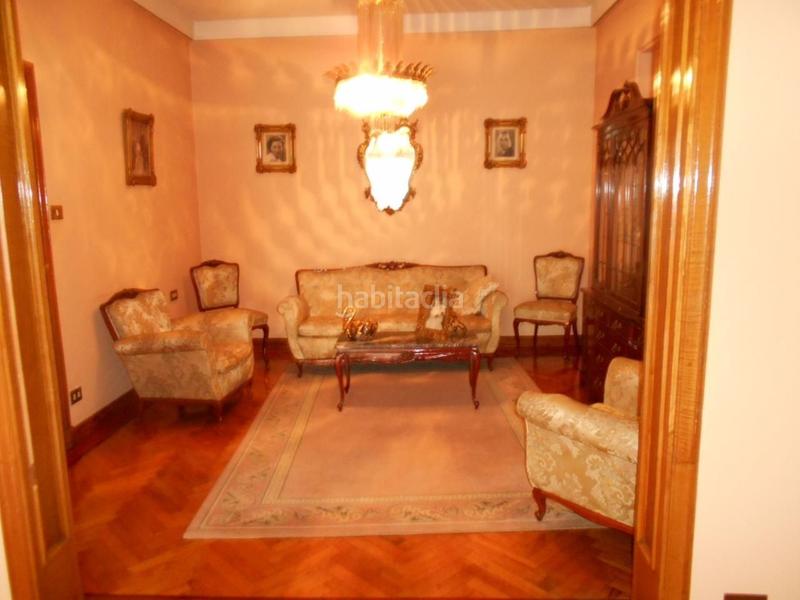 Foto 12c1d792-b68d-4957-9b5f-ce497287cdd9. Appartement avec parking dans Centro Ourense