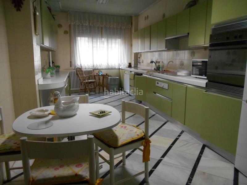 Foto cd897ea4-bb28-4070-bdcf-d43cd36cfbe2. Appartement avec parking dans Centro Ourense