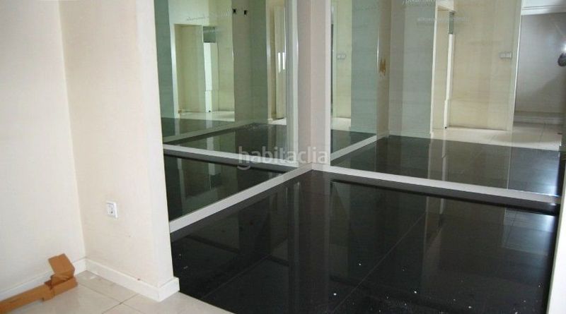 Foto b7d51860-eace-4169-9911-93f95d6a087d. Lloguer local comercial a Centro Ourense