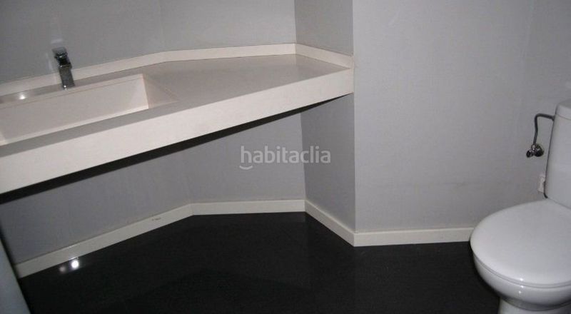 Foto c8f4e183-366f-4973-9442-f97c05b29cfe. Lloguer local comercial a Centro Ourense