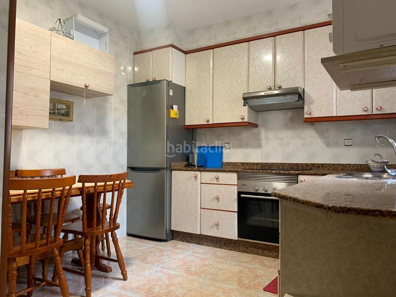 Foto 8c8ae072-a458-4932-ad6f-e5ed73a80983. Chalet mit heizung parking in Panxón Nigrán