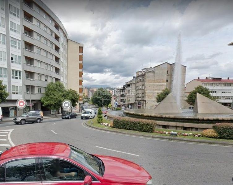 Foto 421f7530-f3b5-42e5-8222-b65167f6c611. Edificio  al lado del Centro en Centro Ourense