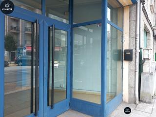 Lloguer Local Comercial a Caldas de Reis. Amplio bajo comercial en alquiler en centro de caldas de reis