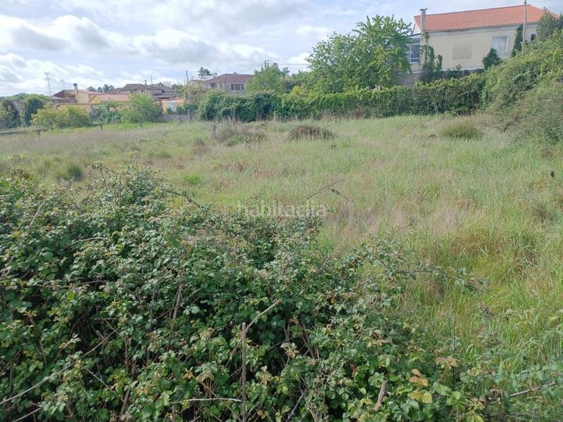 Foto f8dee07f-8aad-4ee3-9bb2-03a863e11b06. Terrain résidentiel dans San Cibrao das Viñas