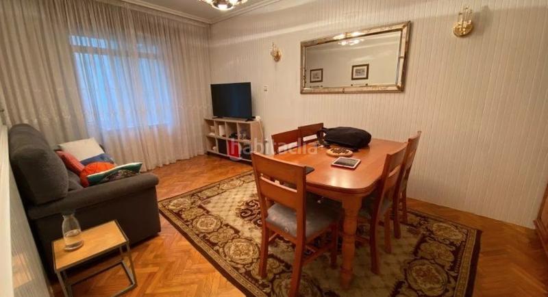 Foto be8ec21b-cfdf-49a7-b921-9a952c9e1669. Appartamento con riscaldamento parcheggio in Casco Viejo Ourense