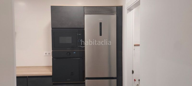 Foto 8ee1a30f-c504-46a1-8afb-8e52c3d9c8a1. Piso venta piso centro en Casco Viejo Ourense
