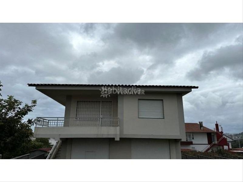 Foto ac89c367-5a31-47d7-bd0c-4821dcd52df4. Casa vivienda en valladares en Valadares - Beade Vigo