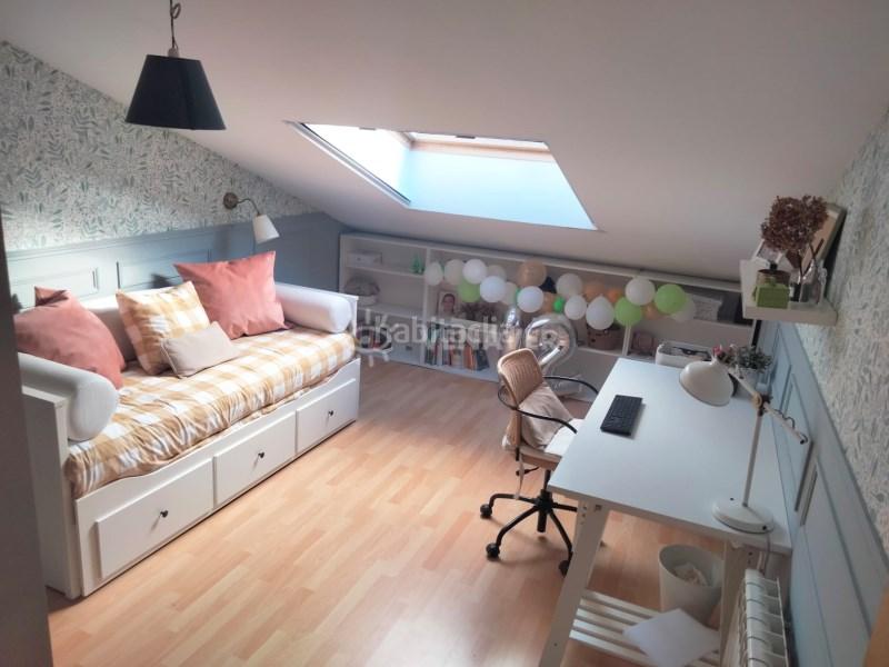 Foto e4d49a84-2808-4a7d-a780-abe614bb9317. Chalet adosado en barra de miño en A Ponte Ourense