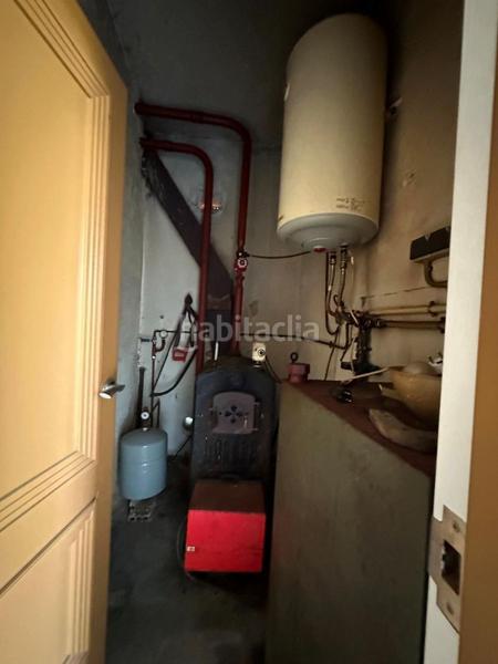 Foto d29467cc-103b-4645-8f10-975615bdd5ba. Chalet with parking in San Rosendo Ourense