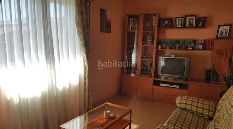 Foto 8cd8e734-f9cb-4b43-b0d9-39cfd7159e0f. Flat with heating in Posío Ourense