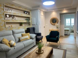 Pis a Arealonga. En venta piso con estudio,  2 baños, y piscina en vilagarcia de
