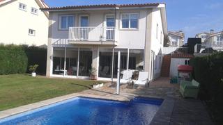 Xalet a Pereiro de Aguiar (O). Chalet miraflores
