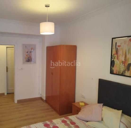 Foto 445cfad1-3015-48b3-b413-0eaabaa65e85. Alquiler piso  Centro en Centro Ourense
