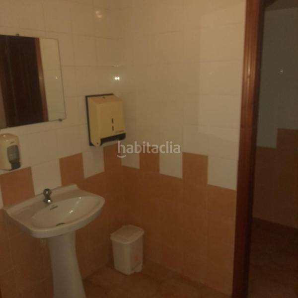 Foto d4cfa05f-06eb-4744-a8a2-2ee367af6e08. Lloguer local comercial a Sardoma - Castrelos Vigo