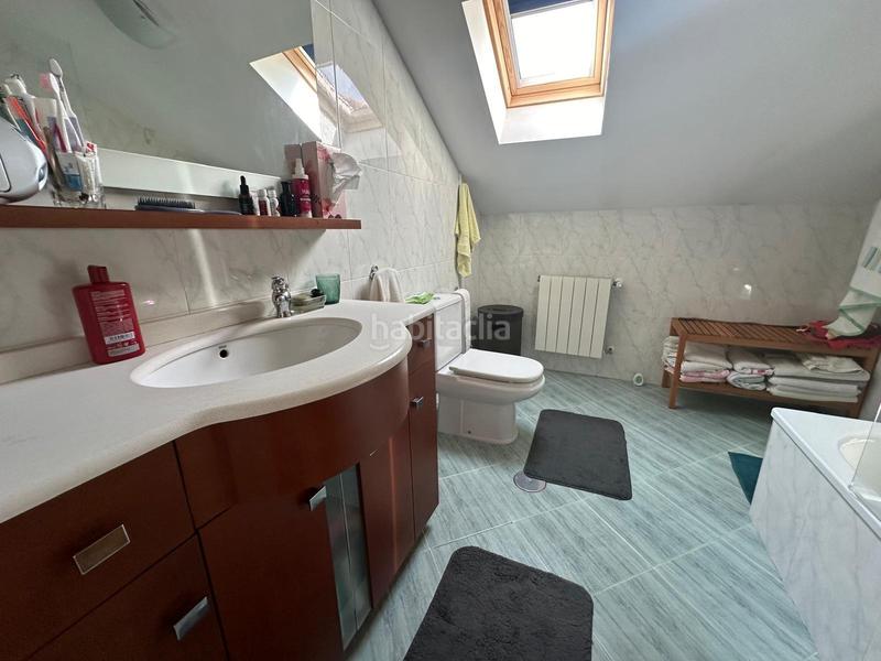 Foto f65f6084-c42e-4ad5-abe8-30c6fd1c8e9e. Xalet amb calefacció aparcament a Ventiun Ourense