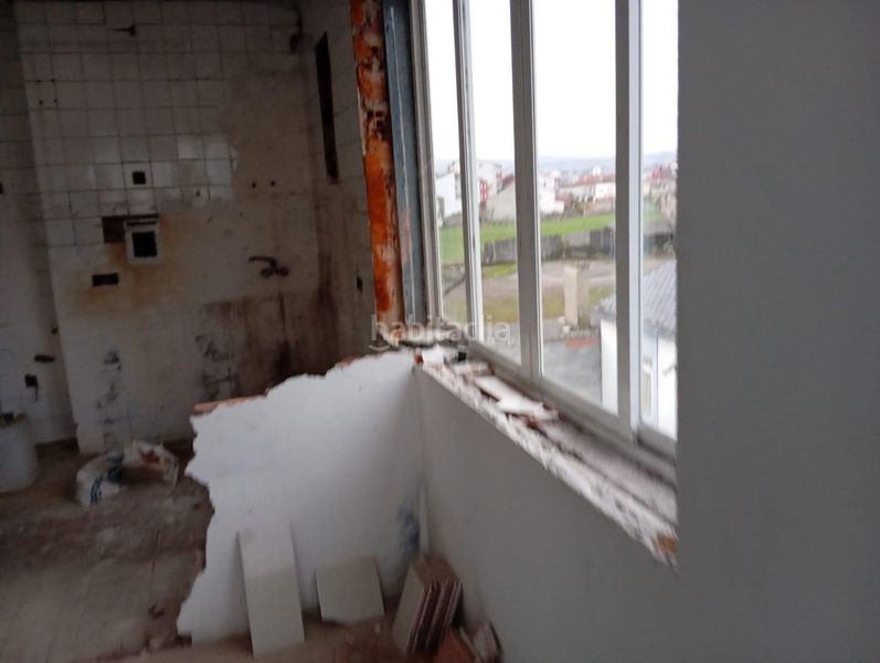 Foto b0bf3ddb-15c2-4816-82a3-1912bbe5037c. Apartament a Monforte de Lemos