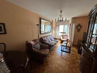 Pis en Ventiun. Venta piso zona plaza marina con amplio garaje y trastero