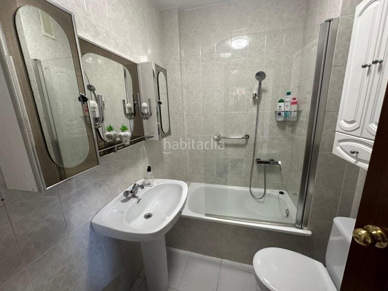 Foto 7da52c3f-e4f2-42ff-bd83-794b6a36adb8. Pis amb calefacció aparcament a Ventiun Ourense