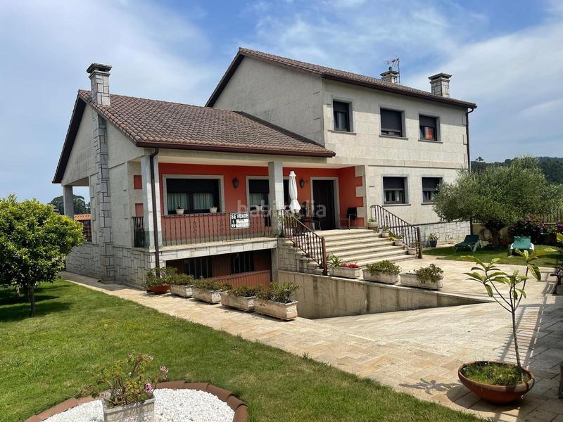 Foto 9f7c8119-4fcd-46cf-ad72-fcd18cb98106. Casa con parcheggio in Sobrán Vilagarcía de Arousa