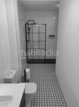 Foto a6168e58-0d40-4706-98f9-69ec3c3296ca. Rent flat with heating in Centro Ourense