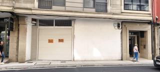 Local commercial à Vilagarcía. Gran oportunidad en pleno centro de vilagarcía! local comercial