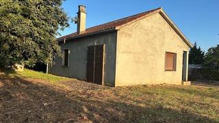 Casa a Coles. Venta de casa planta baja con terreno en gustei