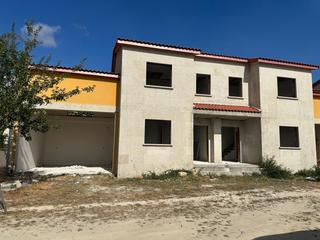 Casa adosada en Allariz. Chalet de piedra en venta allariz