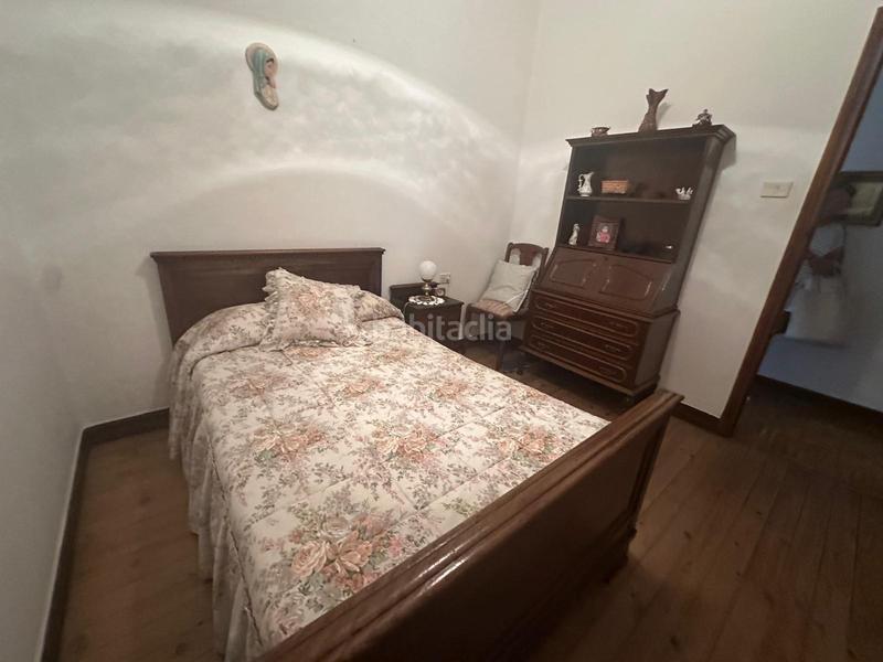 Foto 14e711b1-cbbf-43df-a46a-5a81cd0e3ada. Casa  de dos plantas con bodega y bajo cubierta en Ourense
