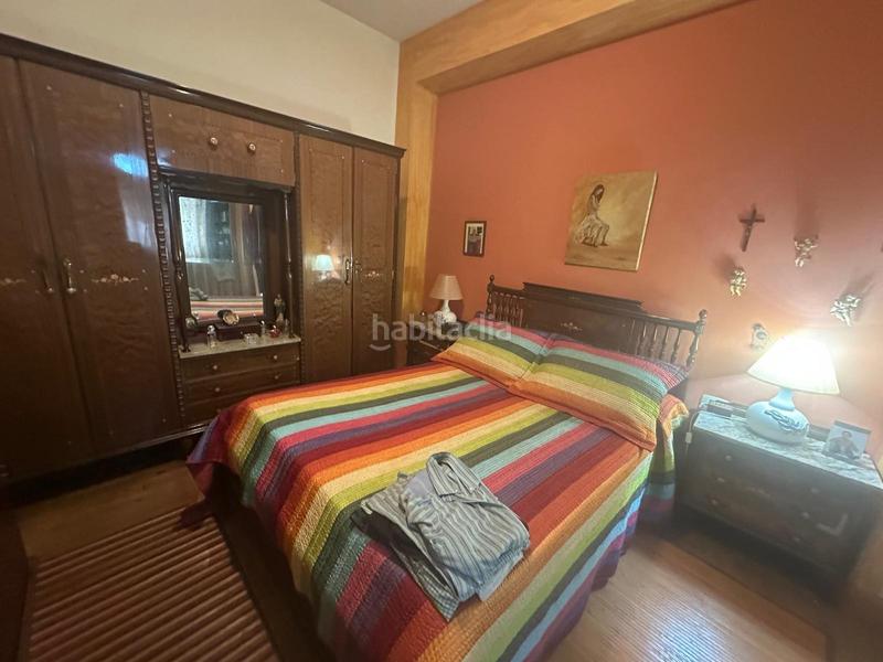 Foto a40450b6-86a2-4455-bd86-f109f5ab02c7. Casa  de dos plantas con bodega y bajo cubierta en Ourense