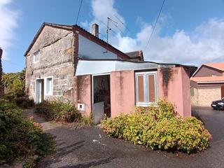 Masia a Rianxo. Casa de pueblo en rianxo