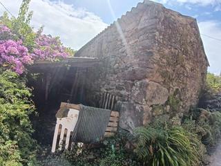 Casa a Rianxo. Casa rústica para reformar en rianxo