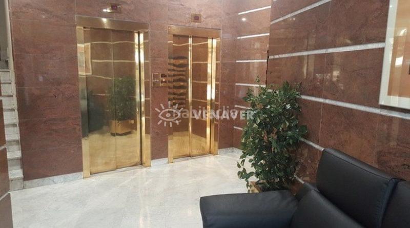 Foto 945f8ffa-def7-480f-96f6-4fa51a7a96a5. Lloguer pis amb calefacció aparcament a Centro Ourense