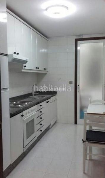 Foto a7a4b9ff-dfa0-4cb7-a34e-204445819efd. Lloguer pis amb calefacció aparcament a Centro Ourense