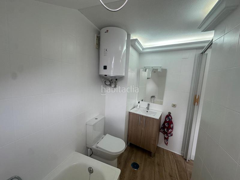 Foto 4c69a2cc-25e9-4dbe-a8b1-f2e6592624dc. Alquiler apartamento se alquila piso en Centro en Ourense