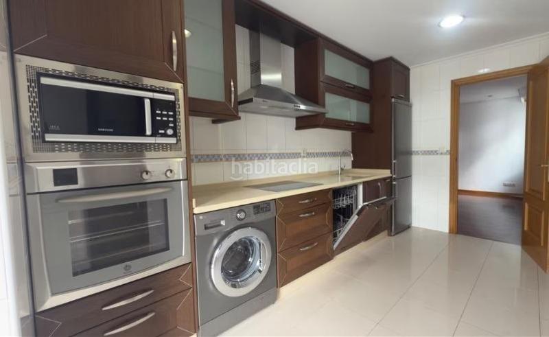 Foto 83ee5dca-9280-4e9c-964c-7505c93b5f95. Location duplex avec chauffage parking dans San Rosendo Ourense