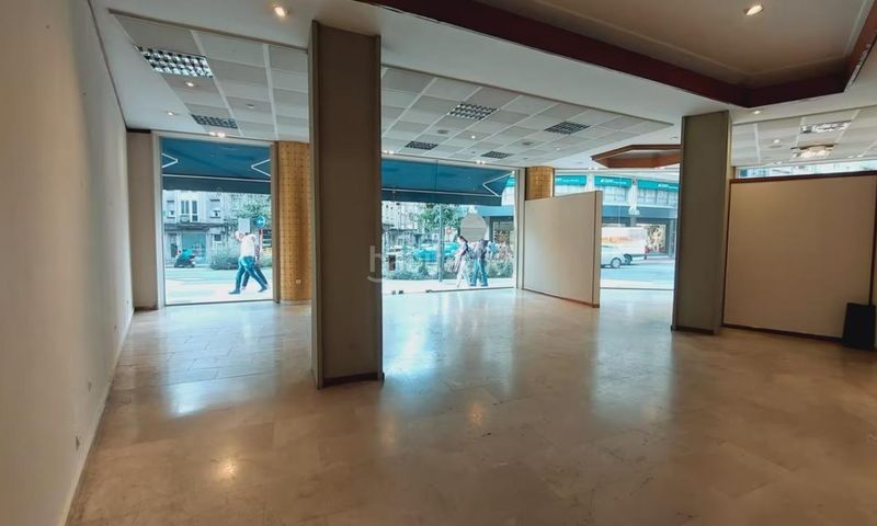 Foto 9e26cc8e-af69-4128-b2c0-cbc22a7966df. Lloguer local comercial a Centro Ourense