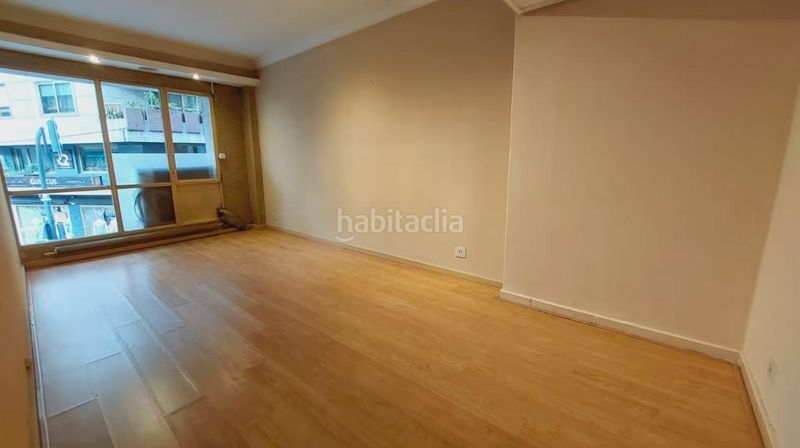 Foto a73bfded-c148-4fb2-8a66-d053c2a3d04a. Lloguer local comercial a Centro Ourense