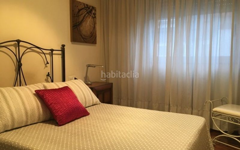Foto b29e32e3-e760-451f-a86e-814627ceadc1. Alquiler piso  Centro en Centro Ourense