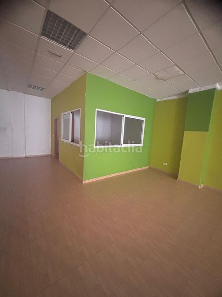 Foto 3781a0a6-2f11-4b04-987f-a9c3fdc32ef3. Local comercial a calle del redondo 34 a Pontecesures